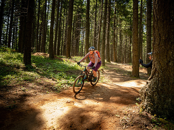 LadiesAllRide