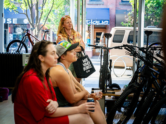 LadiesAllRide
